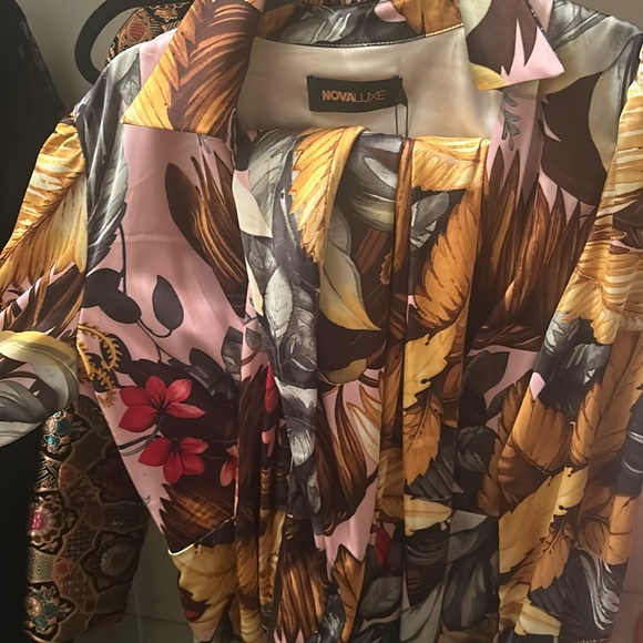 NovaLux Teresa Floral Maxi Dress - Picture 5 of 6